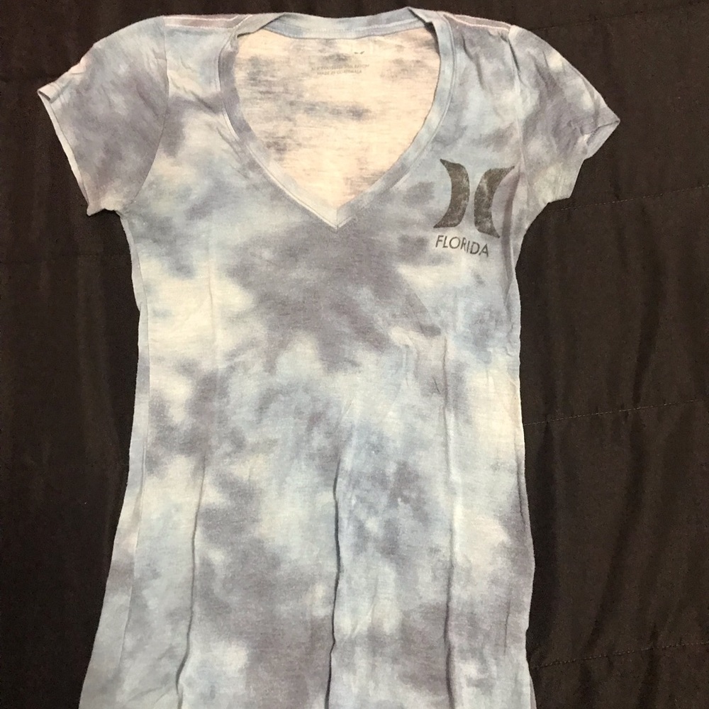 Hurley v neck top